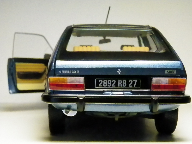 Illustration for article titled Lé HAWL (poor karma edition) NoRev Renault 30TS V6